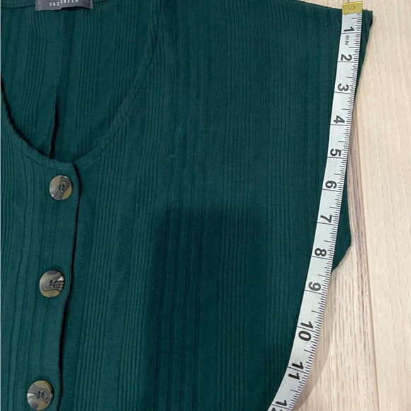 Suzy Shier Green Romper size Medium - Picture 9 of 9